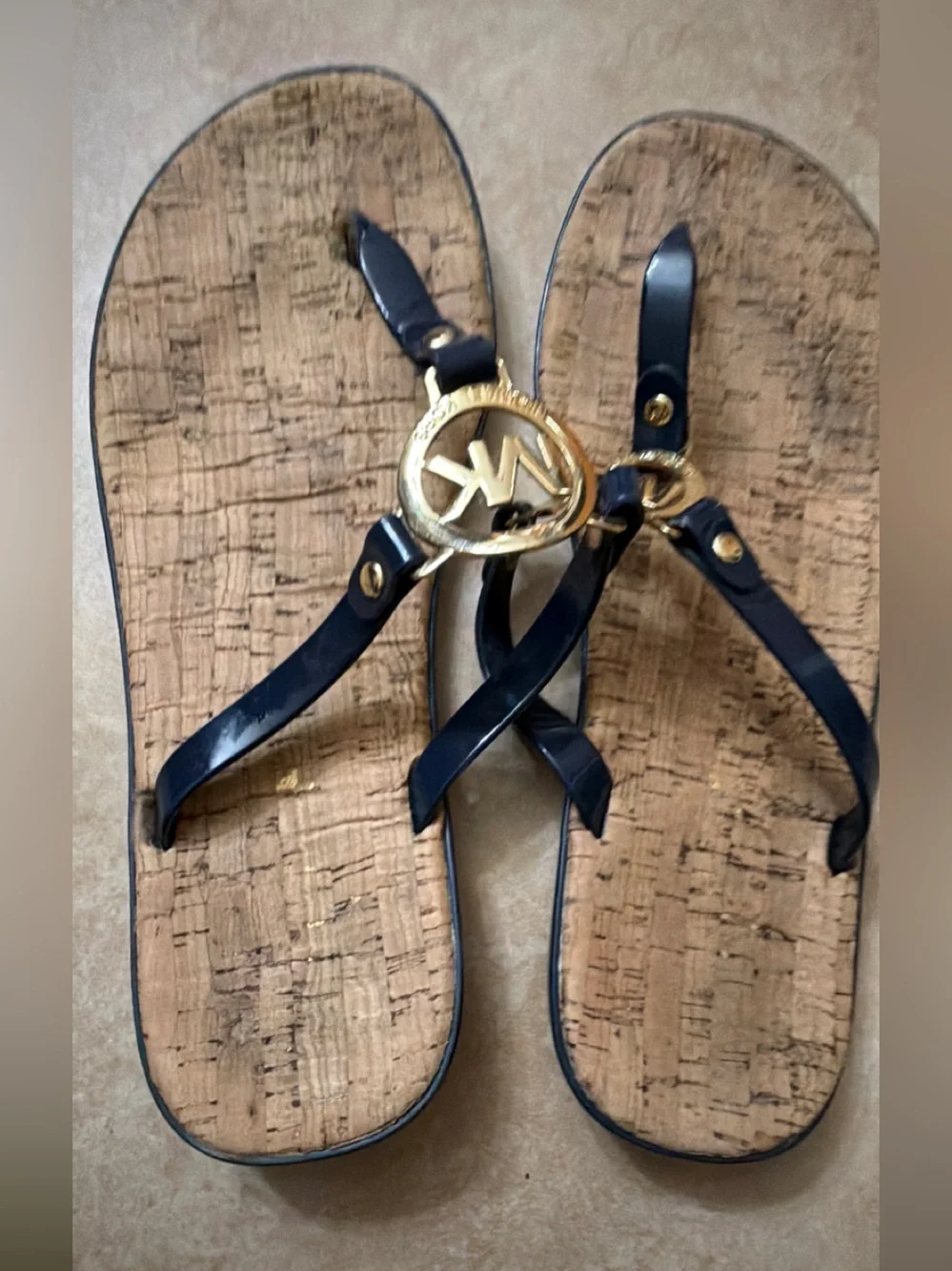 Lot mk sandals